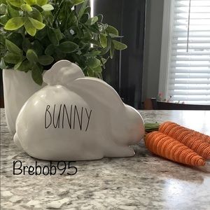 *NEW* Rae Dunn BUNNY Ceramic Rabbit with baby bunny on back.-Rare